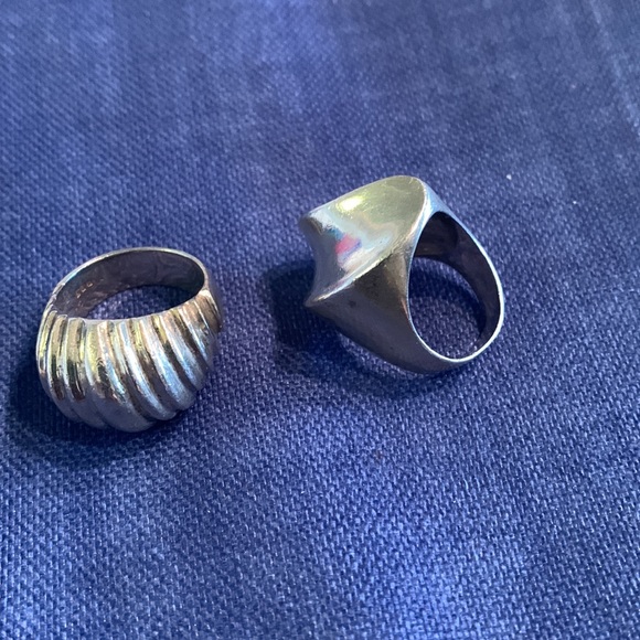 Two Vintage Sterling Rings Size 8. - Picture 2 of 3